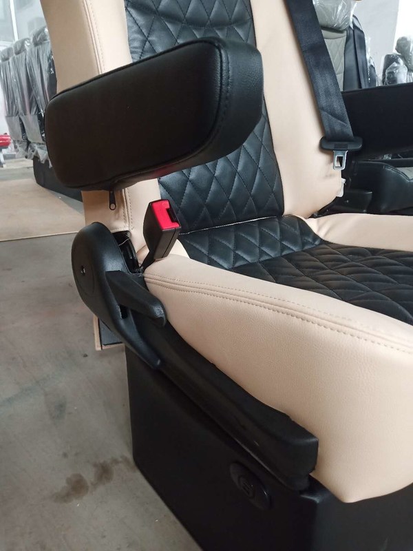 High Quality Manual Adjustment Luxury Van Seat For MPV Or Motorhomes